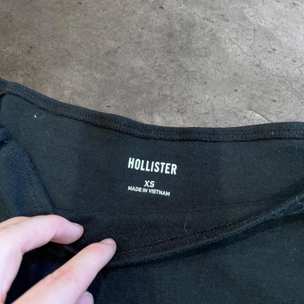 hollister black off shoulder tie top xs - Picture 2 of 6